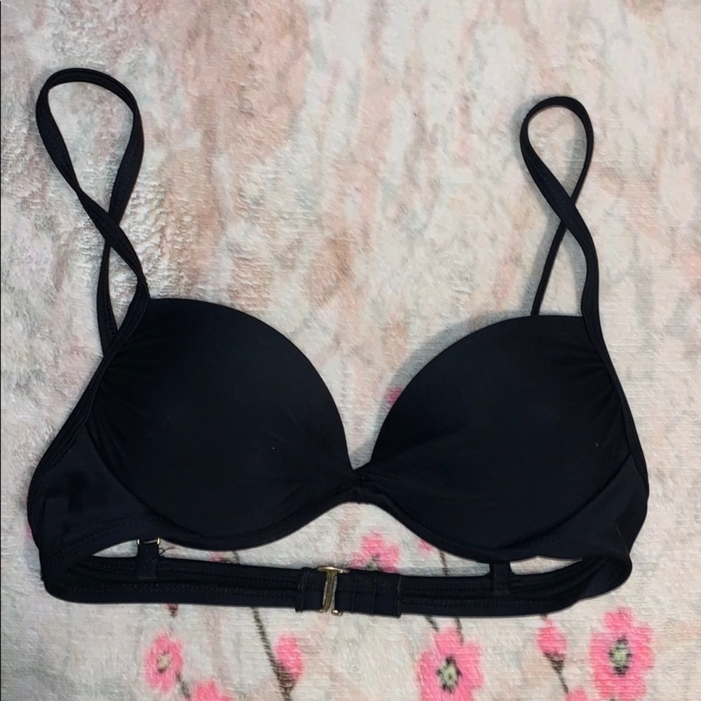 super cute bathing suit top!